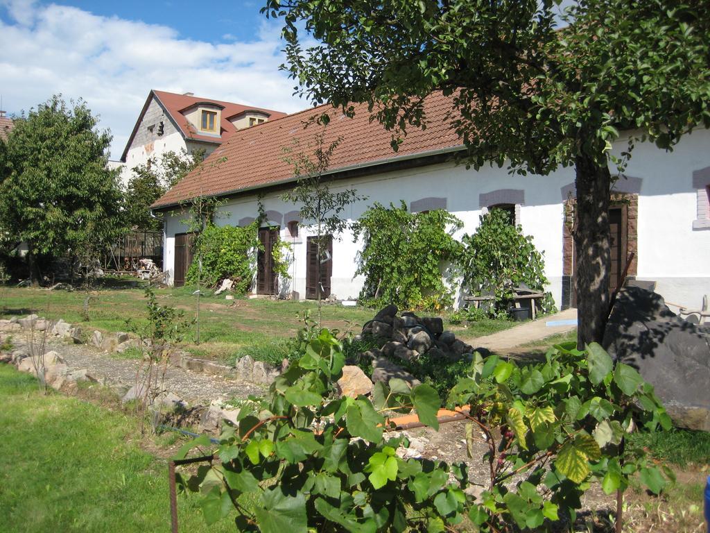 Eko Penzion Leo Dudince Exterior foto